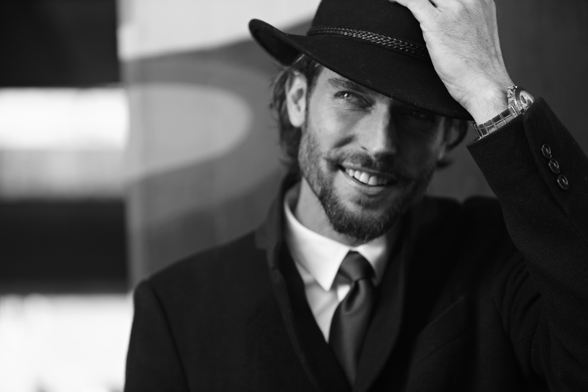 Donny Lewis, portrait.